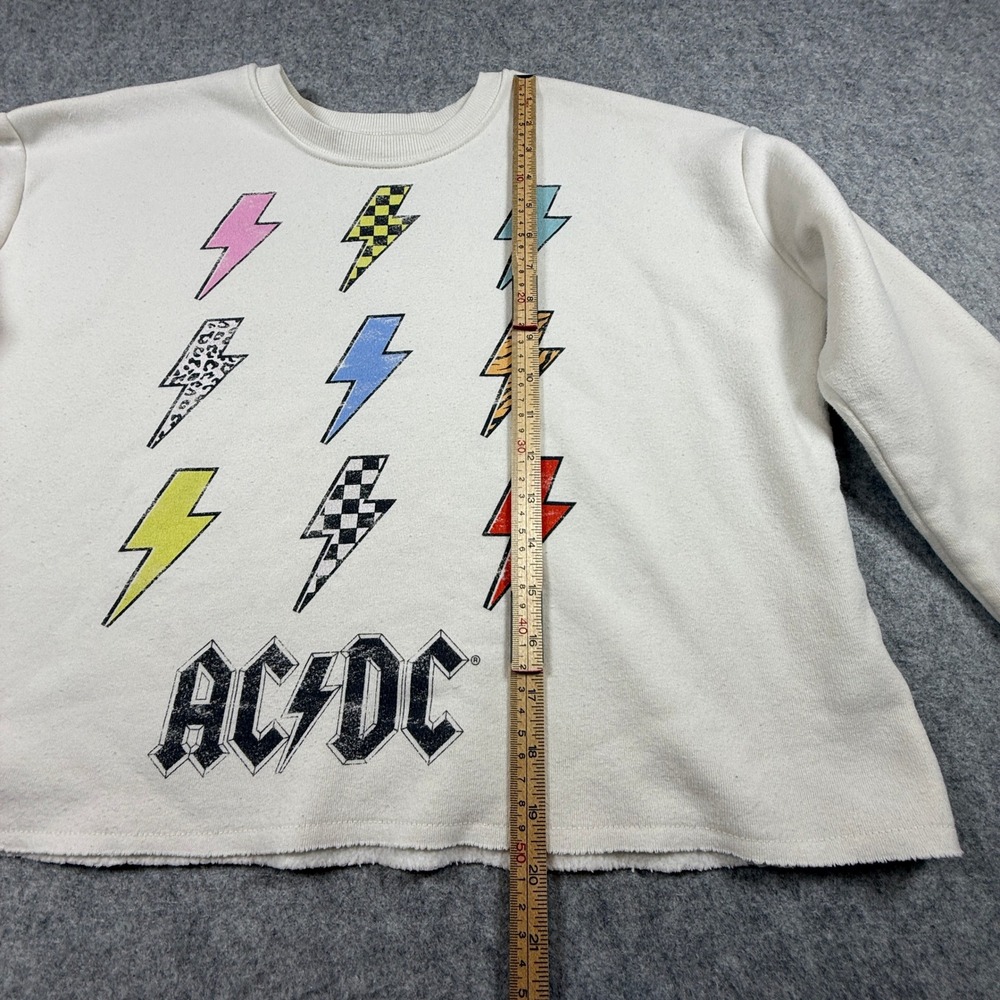 AC/DC Women XS Graphic Lightning Bolt Cropped Sweatshirt Cream Raw Hem Cotton - Picture 6 of 9